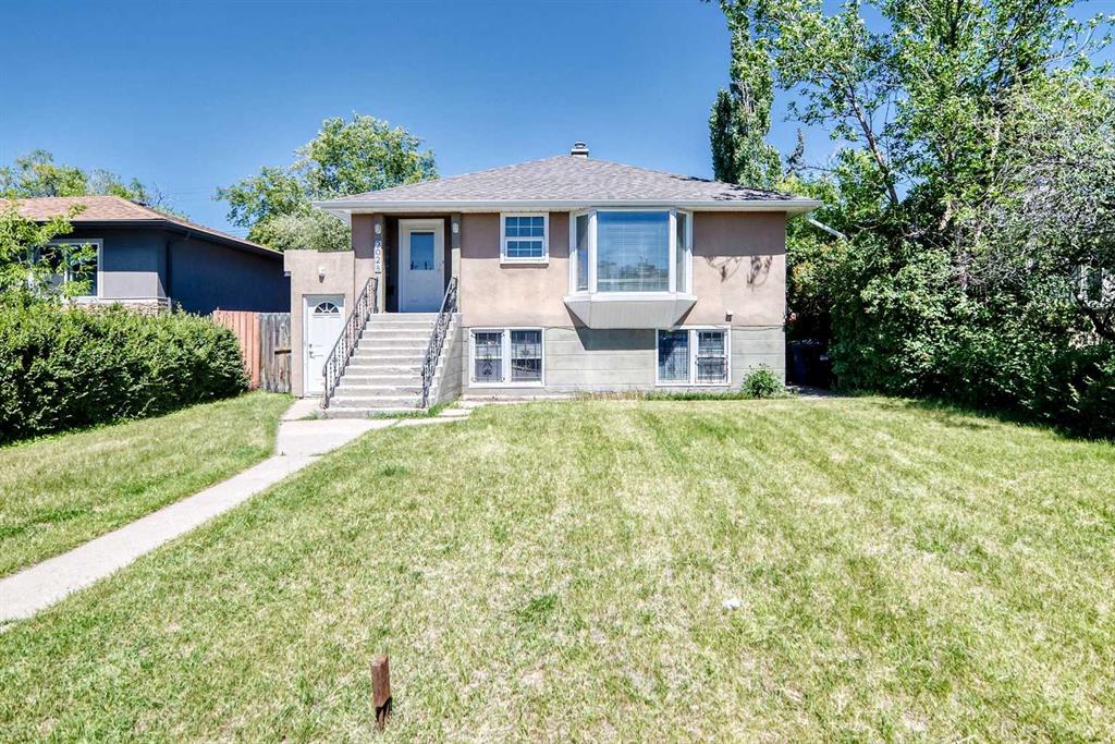 MLS® listing #113421281 for sale located at 2028 Westmount Road NW