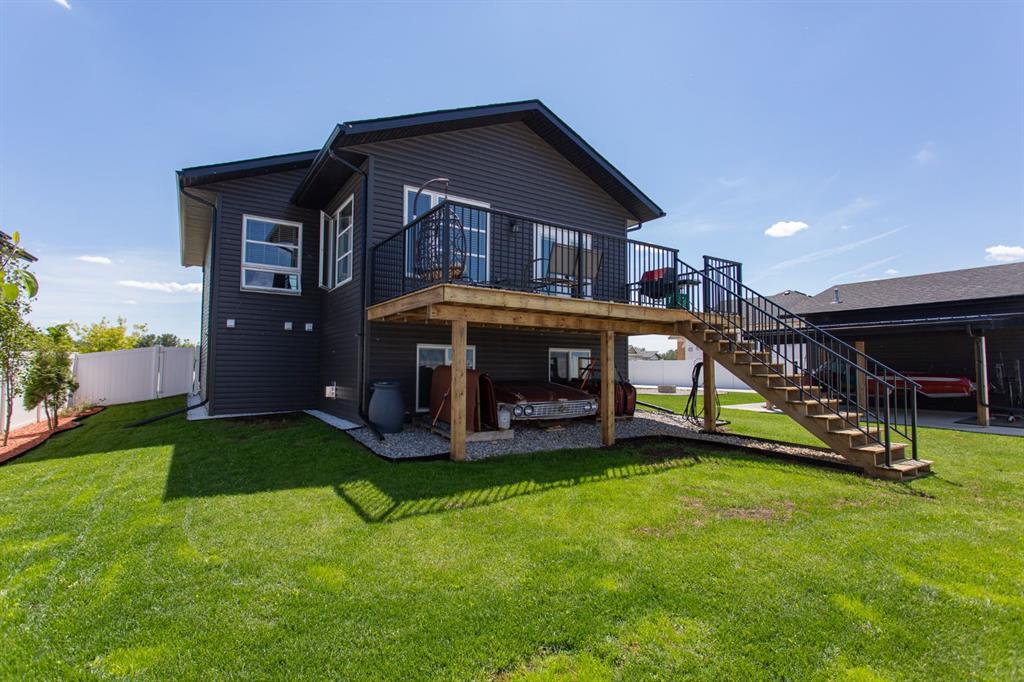 Fifth View of 70 PARLBY Crescent , Metcalf Ridge, Lacombe, Alberta, T4L0J9