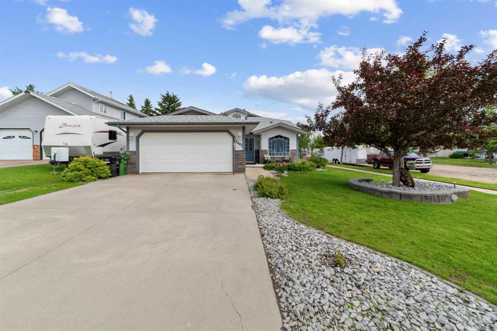 3401 59 Street Close , A2324561, Alberta,