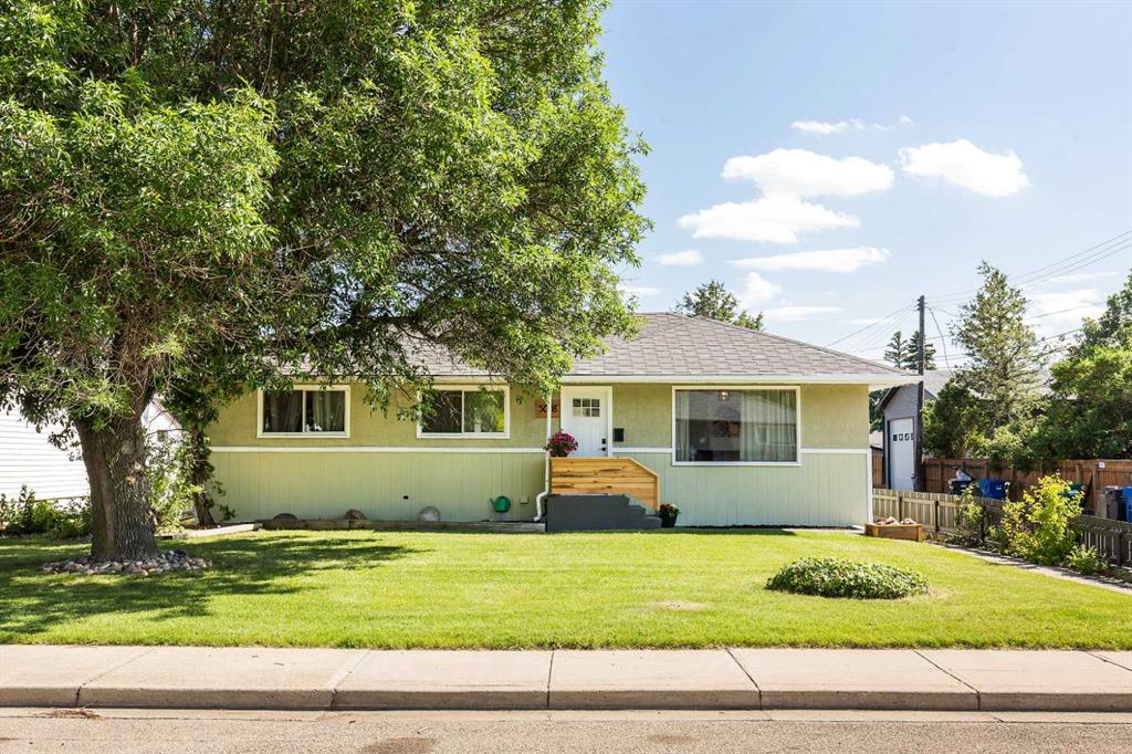 3008 11 Avenue S, A2324595, Alberta,