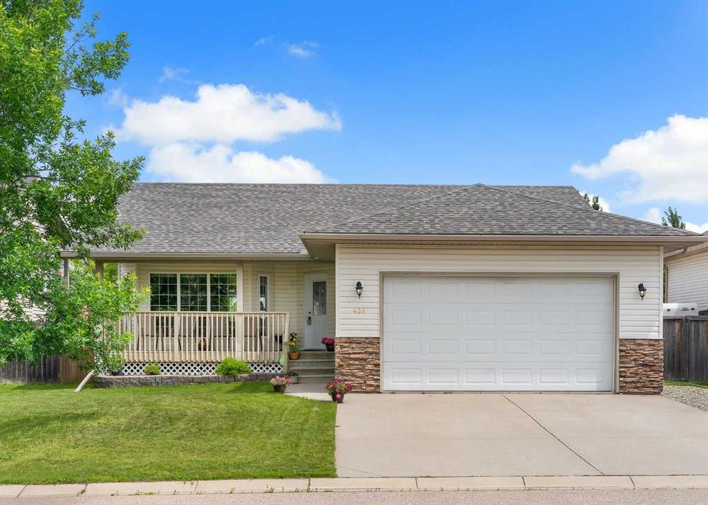 438 Carriage Lane Crossing , A2324606, Alberta,