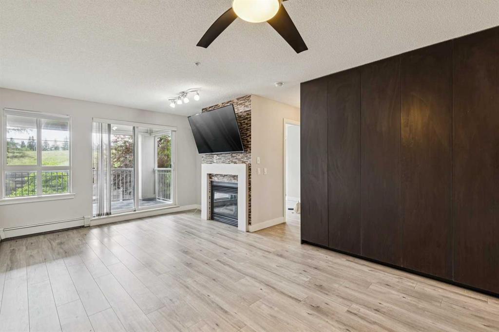 Fifth View of 245, 35 Richard Court SW, Lincoln Park, Calgary, Alberta, T3E 7N9