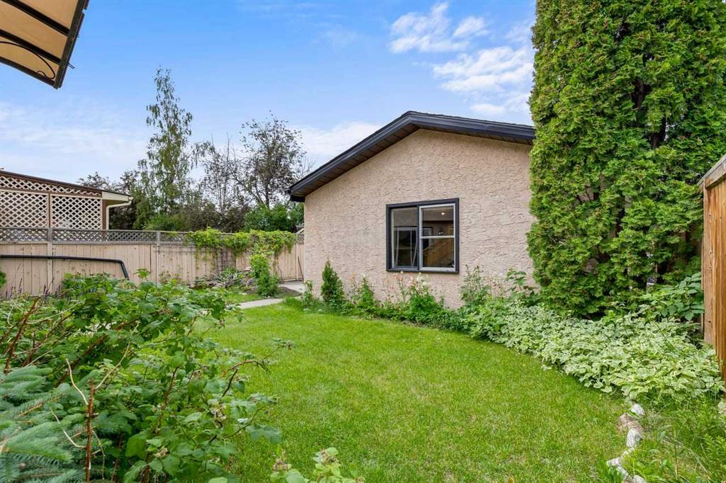 Fourth View of 266 Shawnessy Drive SW, Shawnessy, Calgary, Alberta, T2Y 1M5