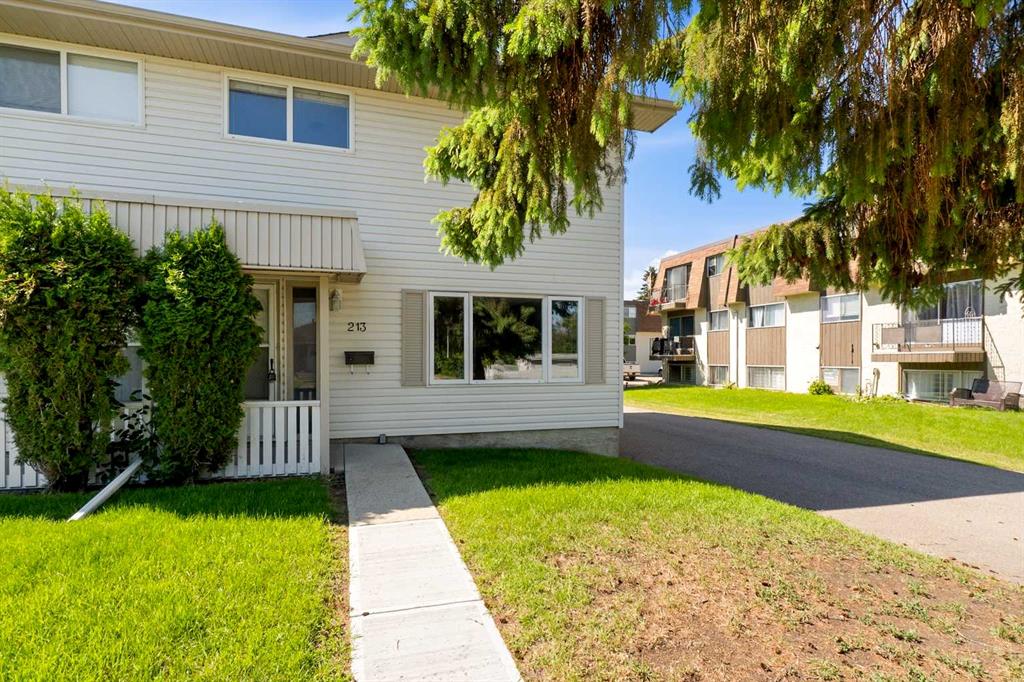 213, 5831 57 Street , A2324686, Alberta,