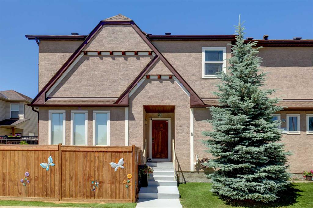5 Covecreek Mews NE, A2324736, Alberta,