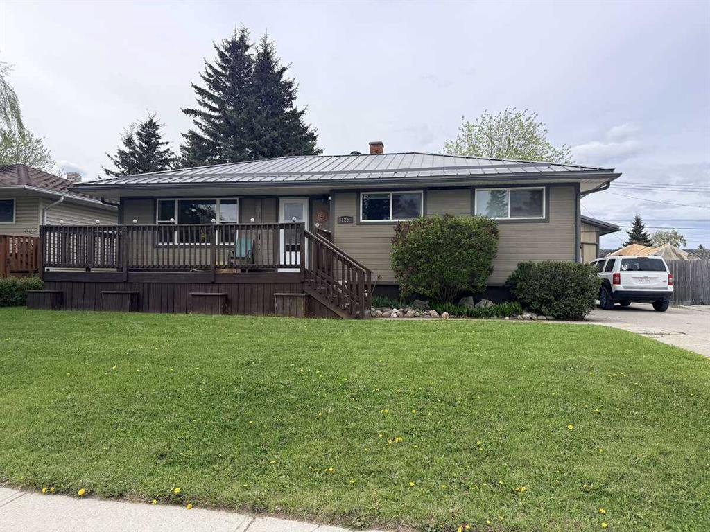 Second View of 126 Douglas Drive , Hardisty, Hinton, Alberta, T7V 1C1