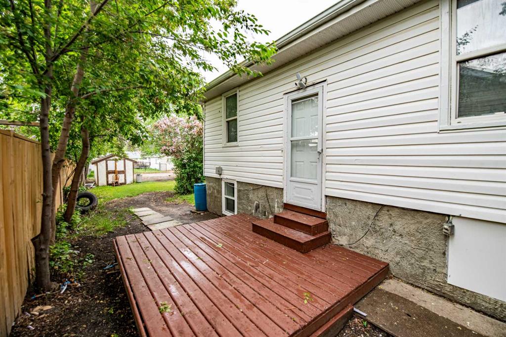 Third View of 5504 58A Street , Riverside Meadows, Red Deer, Alberta, T4N 2M3