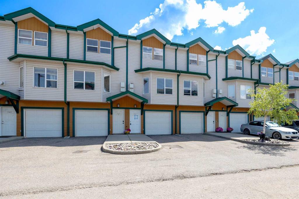 Third View of 204, 123 Arabian Drive , Prairie Creek, Fort McMurray, Alberta, T9H 2K4