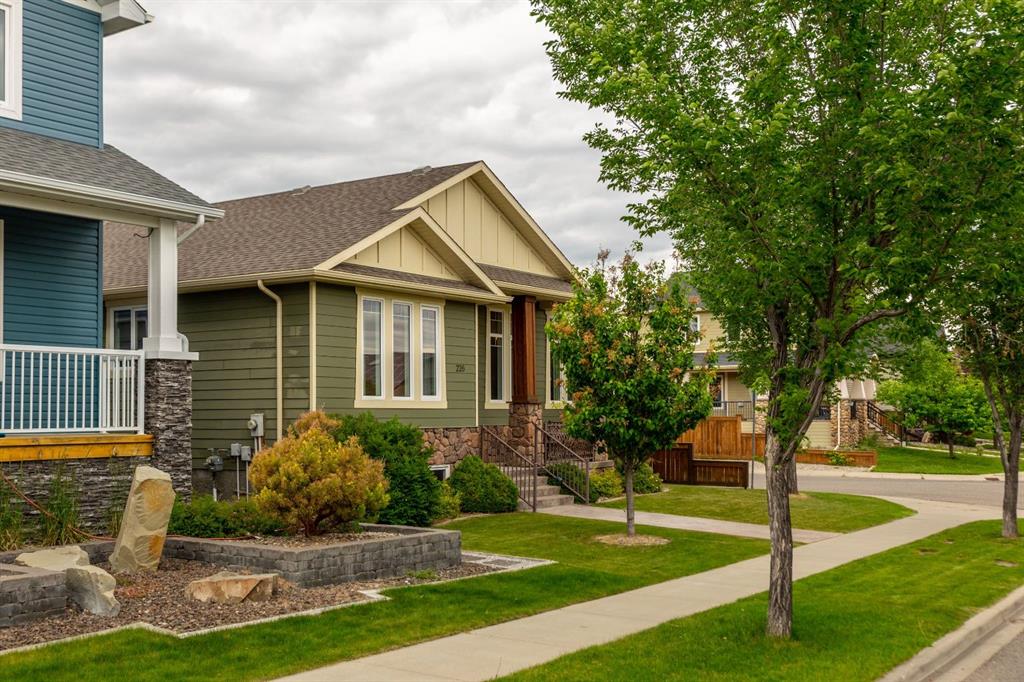 226 Riverstone Boulevard W, A2324878, Alberta,