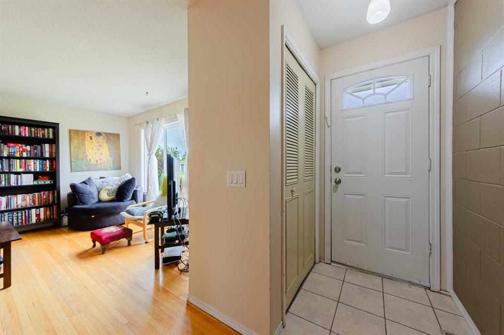 Fifth View of 5412 14 Avenue SE, Penbrooke Meadows, Calgary, Alberta, T2A 0L3