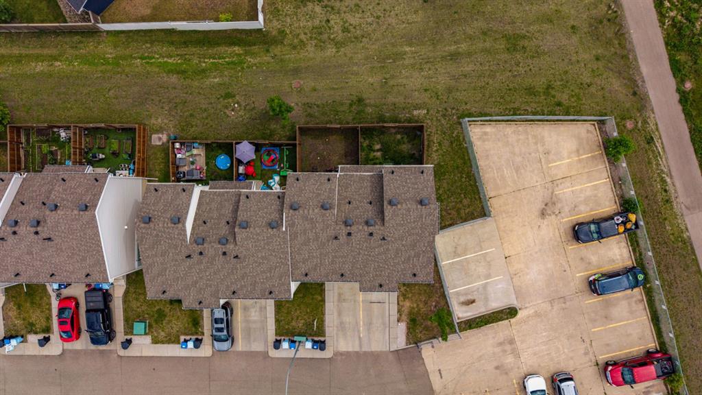 Third View of 19, 711 Beacon Hill Drive , Beacon Hill, Fort McMurray, Alberta, T9H 3R5