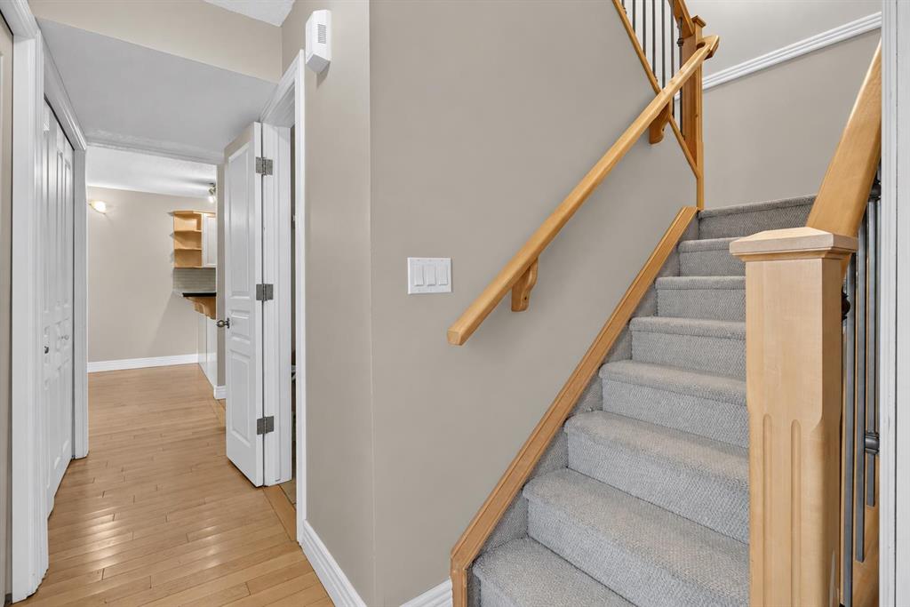 Fifth View of 134, 48 Glamis Green SW, Glamorgan, Calgary, Alberta, T3E 6V1