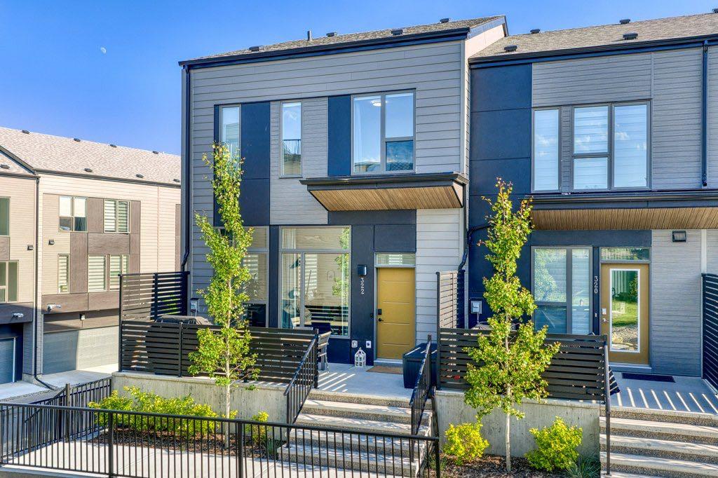 MLS® listing #113485225 for sale located at 322 Sovereign Common SW