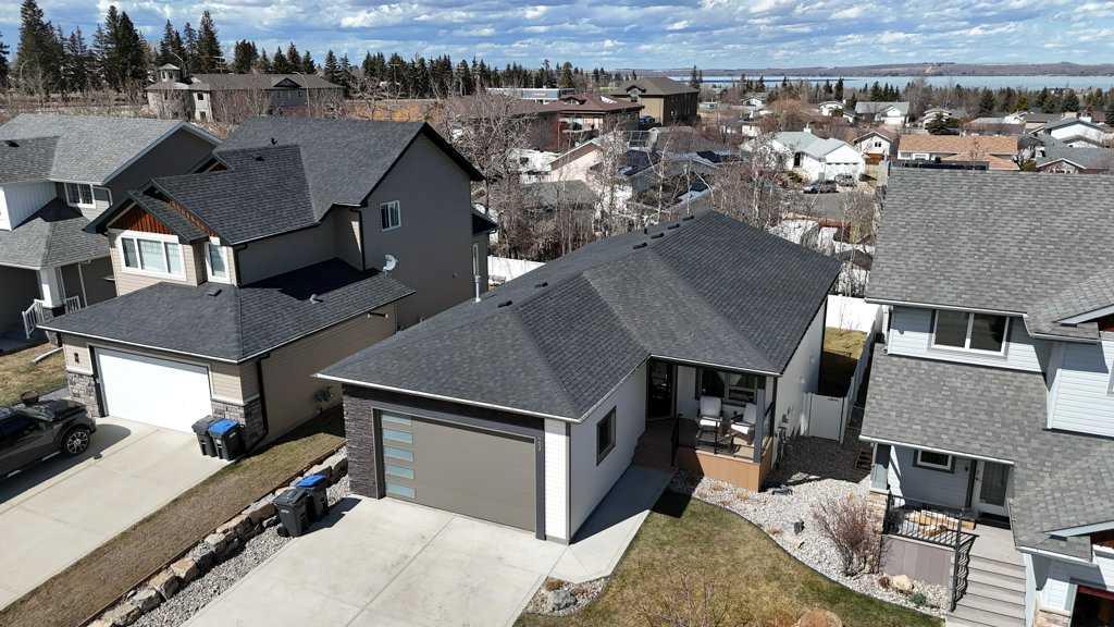 23 Cole Way , A2325028, Alberta,