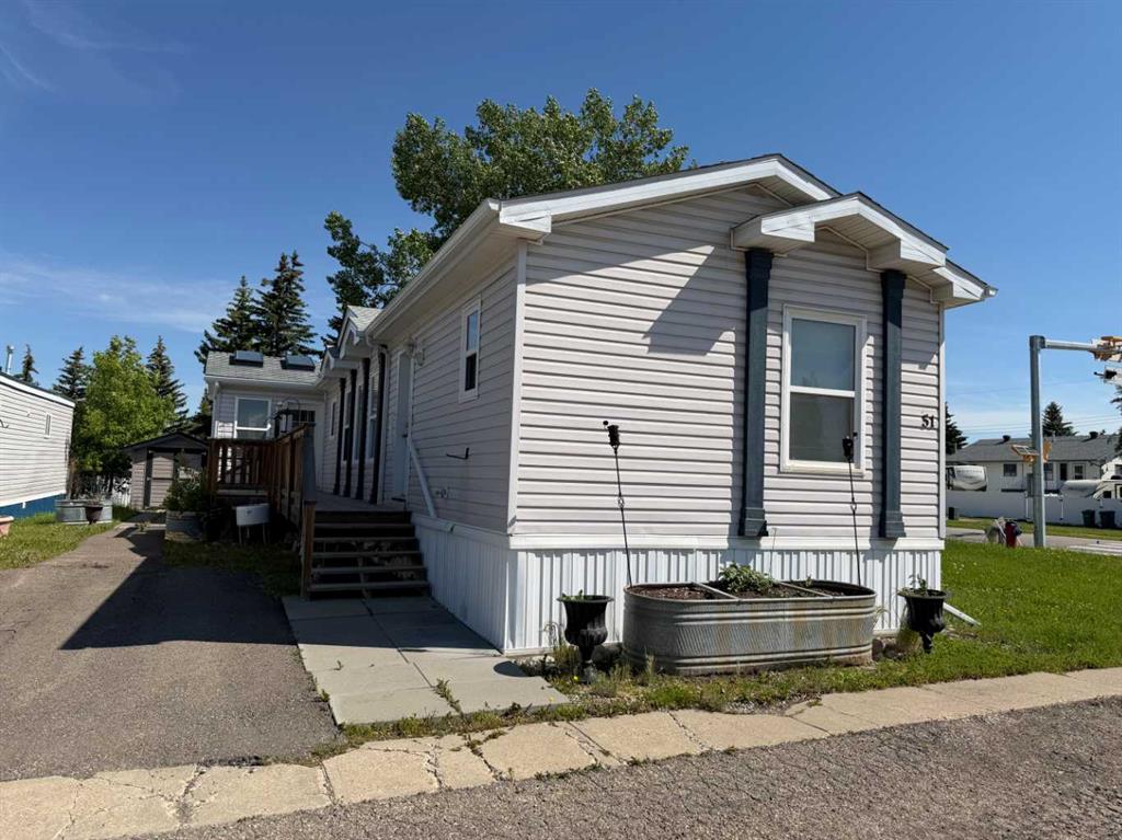Fourth View of #51, 5800 46 Street , NONE, Olds, Alberta, T4H 1G8