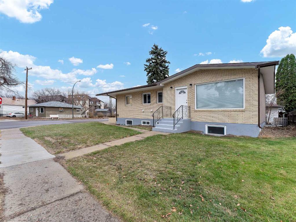 Third View of 189 2 Street NE, Riverside, Medicine Hat, Alberta, T1A5K8