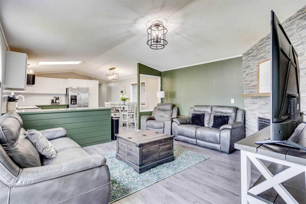 Fifth View of 369 Cree Road , Timberlea, Fort McMurray, Alberta, T9K 1Y4