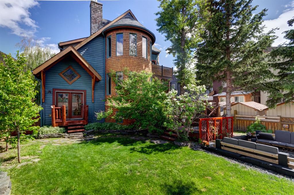 B, 331 Muskrat Street , A2325077, Alberta,