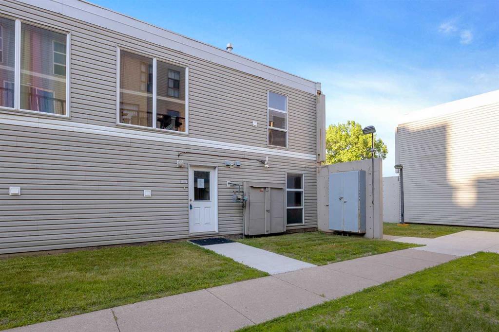 Second View of 1522, 21 Macdonald Drive , Downtown, Fort McMurray, Alberta, T9H 4H4