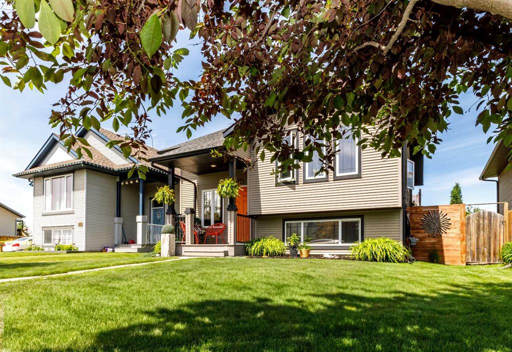 Third View of 249 Kingston Drive , Kingsgate, Red Deer, Alberta, T4P0H2