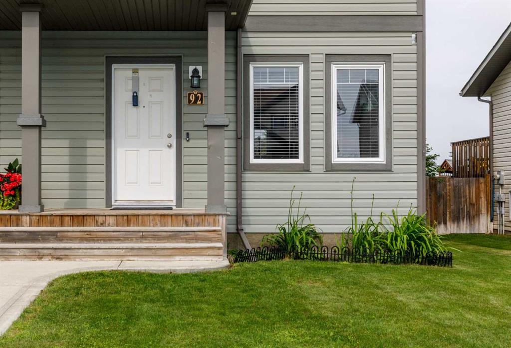 Fourth View of 92 Bowman Circle , Beacon Hill, Sylvan Lake, Alberta, T4S0H7