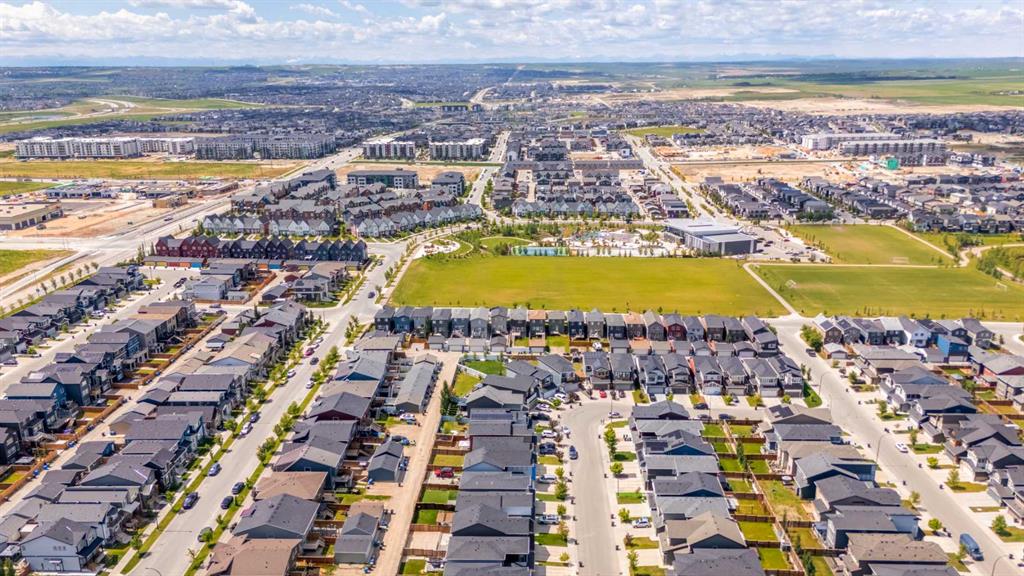 Fifth View of 35 Howse Manor NE, Livingston, Calgary, Alberta, T3P 0X2