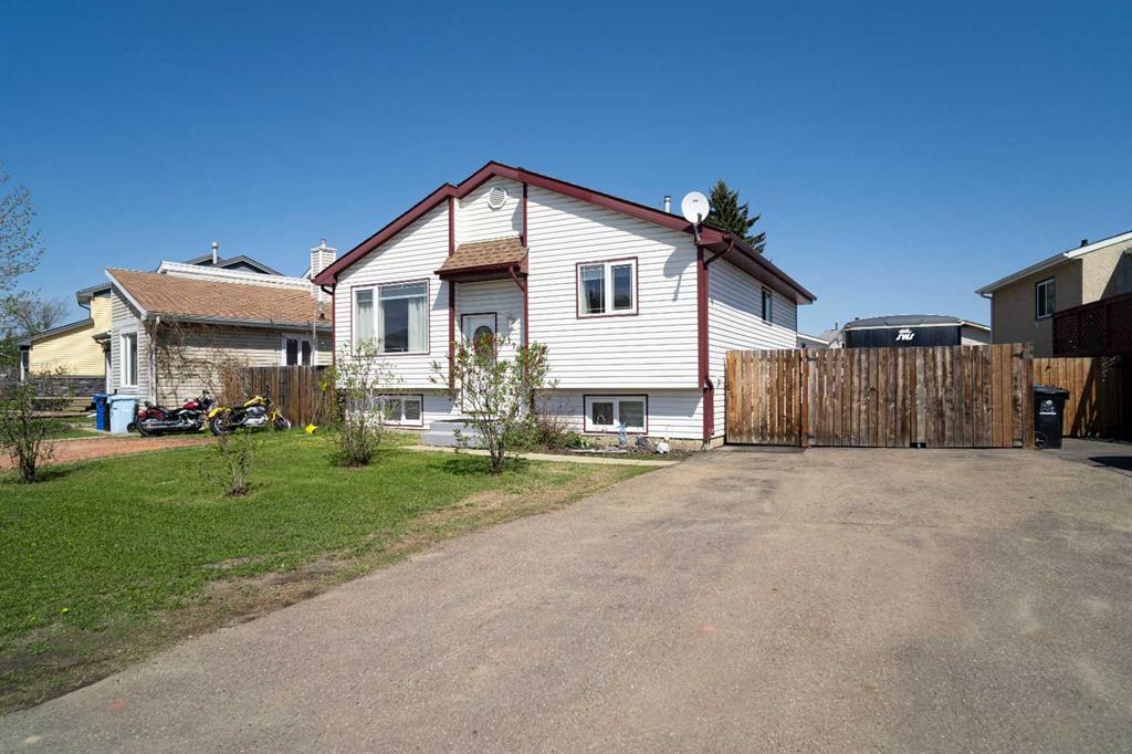 Second View of 170 Fullerton Drive , Dickinsfield, Fort McMurray, Alberta, T9K 1P8