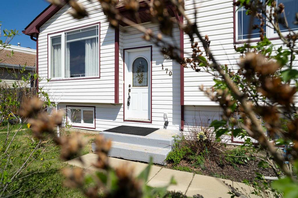 Fifth View of 170 Fullerton Drive , Dickinsfield, Fort McMurray, Alberta, T9K 1P8
