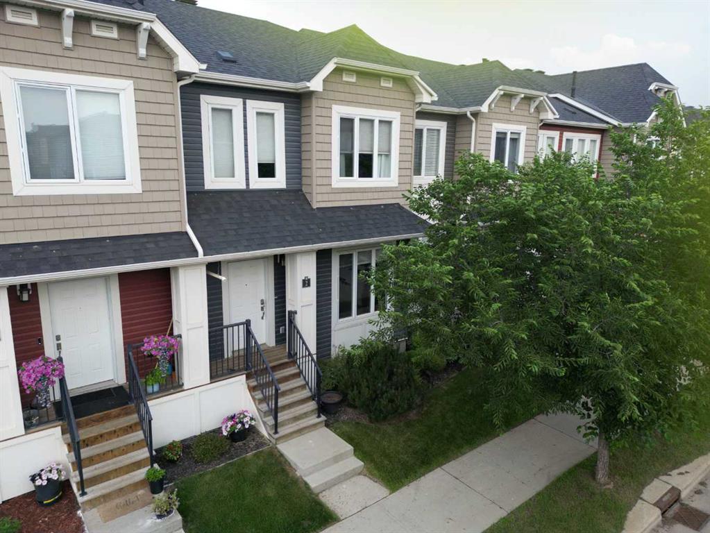 2, 140 Fontaine Crescent , A2325196, Alberta,
