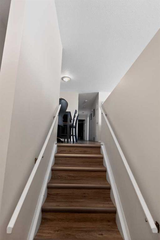 Fourth View of 9214 94A Avenue , Smith, Grande Prairie, Alberta, T8V6W5