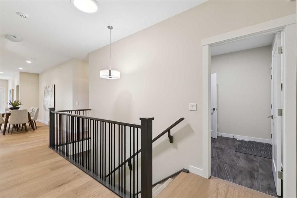 Fifth View of 31 Sierra Morena Manor SW, Signal Hill, Calgary, Alberta, T3H1S9