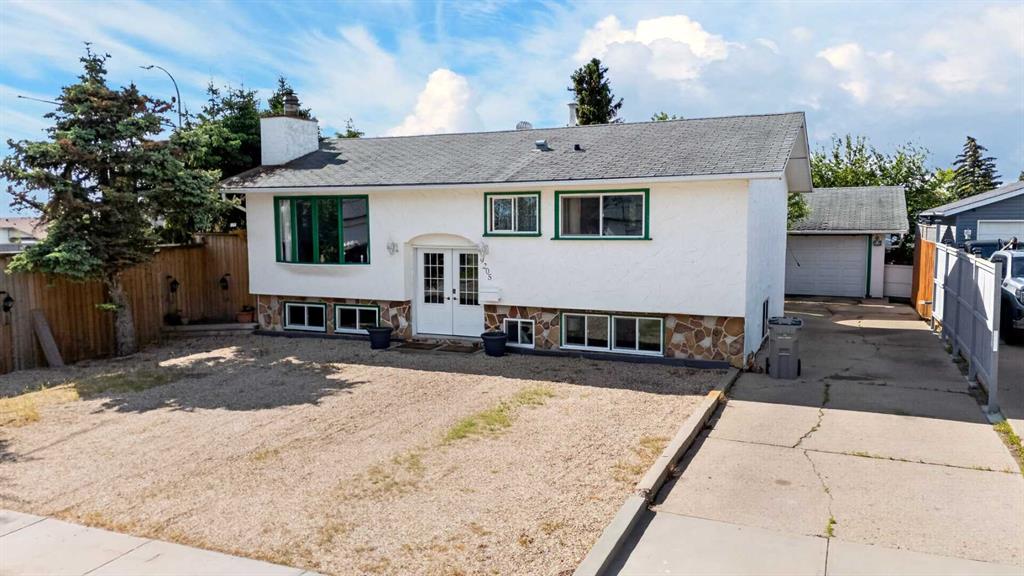 Third View of 9205 111 Avenue  , Mountview, Grande Prairie, Alberta, T8V 3L7