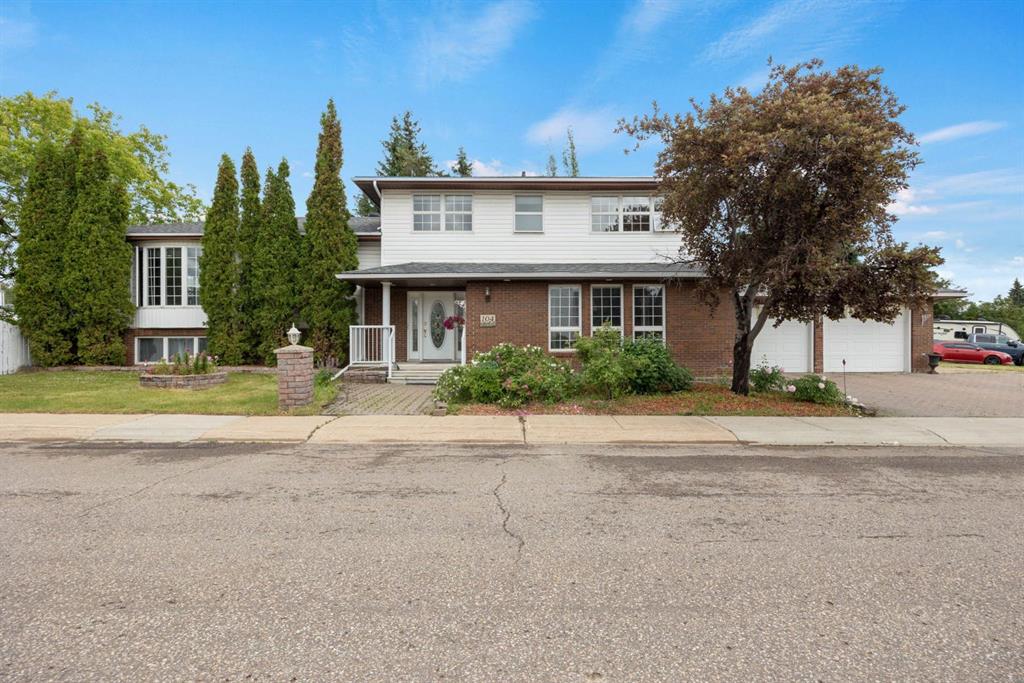 104 Dundas Road , A2325226, Alberta,