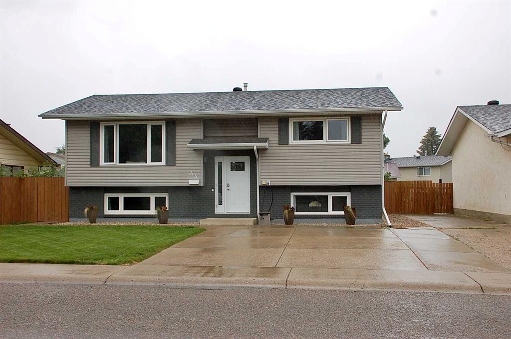 64 Rossmere Avenue SE, A2325230, Alberta,