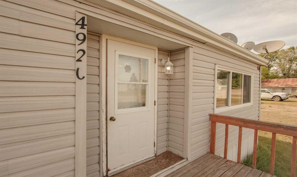 Fifth View of 4920 50 Street , NONE, Islay, Alberta, T0B2J0