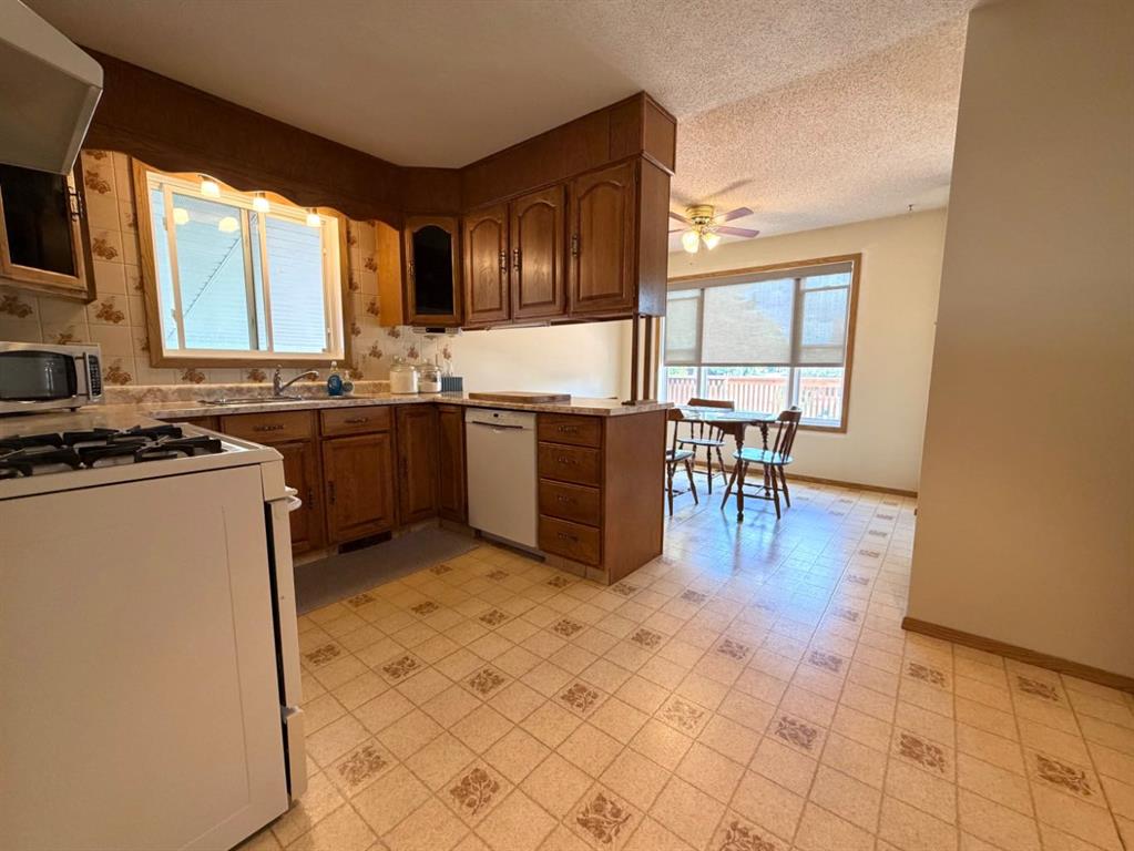 Third View of 530 20 Street , Wainwright, Wainwright, Alberta, T9W 1H8