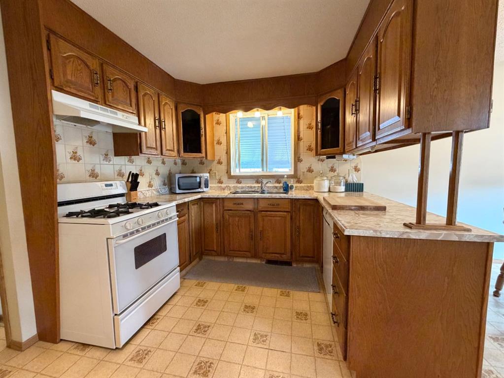 Fourth View of 530 20 Street , Wainwright, Wainwright, Alberta, T9W 1H8
