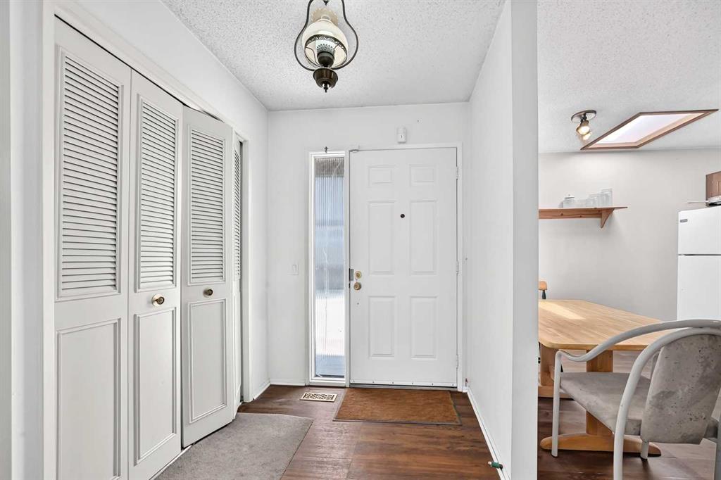 Third View of 815, 3240 66 Avenue SW, Lakeview, Calgary, Alberta, T3E 6M5