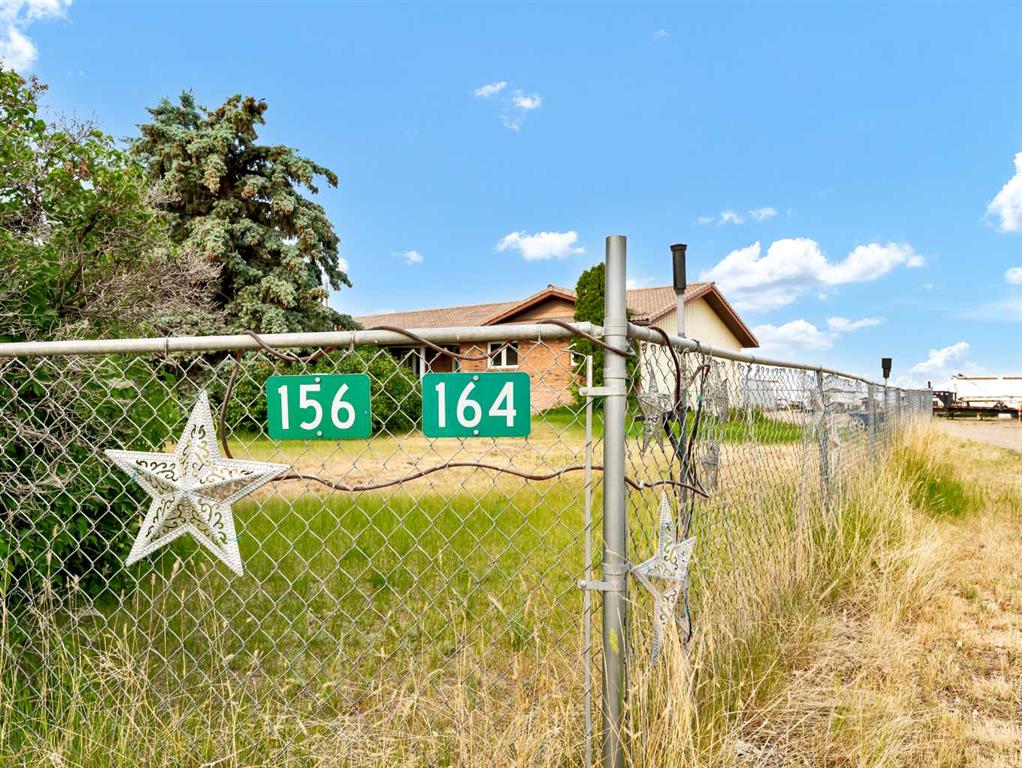 Fourth View of 156 & 164 Charles Street , Dunmore Industrial, Dunmore, Alberta, T1B 0K9