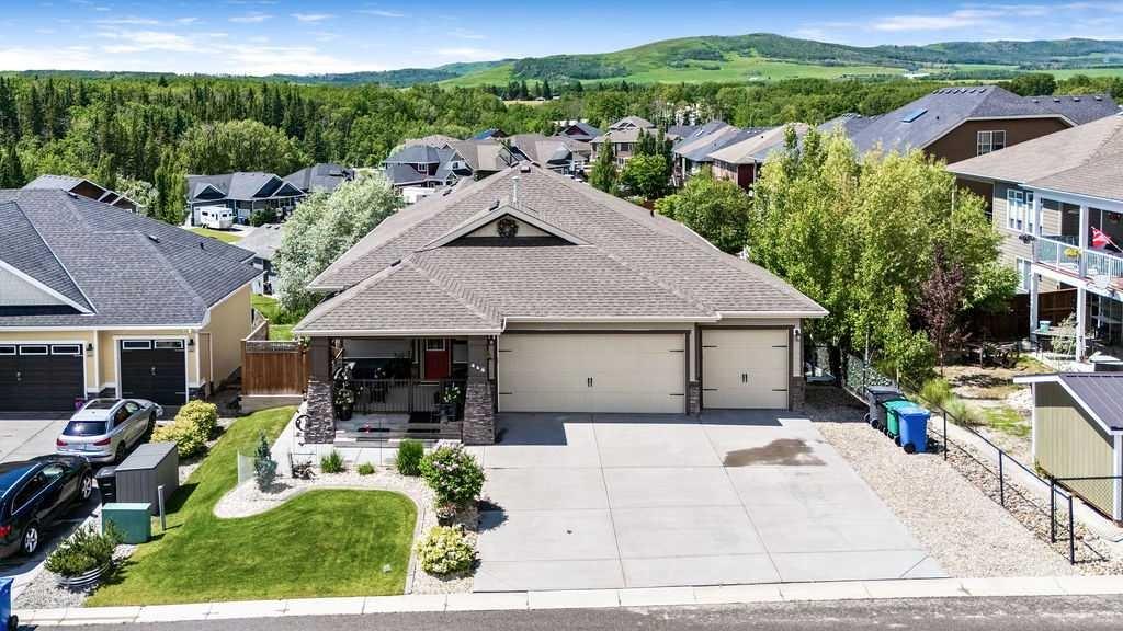 Third View of 444 Seclusion Valley Drive NE, NONE, Diamond Valley, Alberta, T0L 2A0
