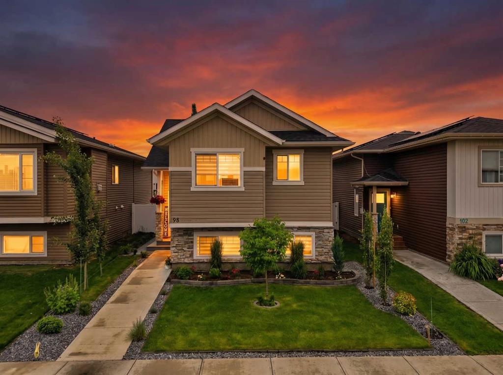 Fifth View of 98 Livingston Close , Laredo, Red Deer, Alberta, T4R 0S8