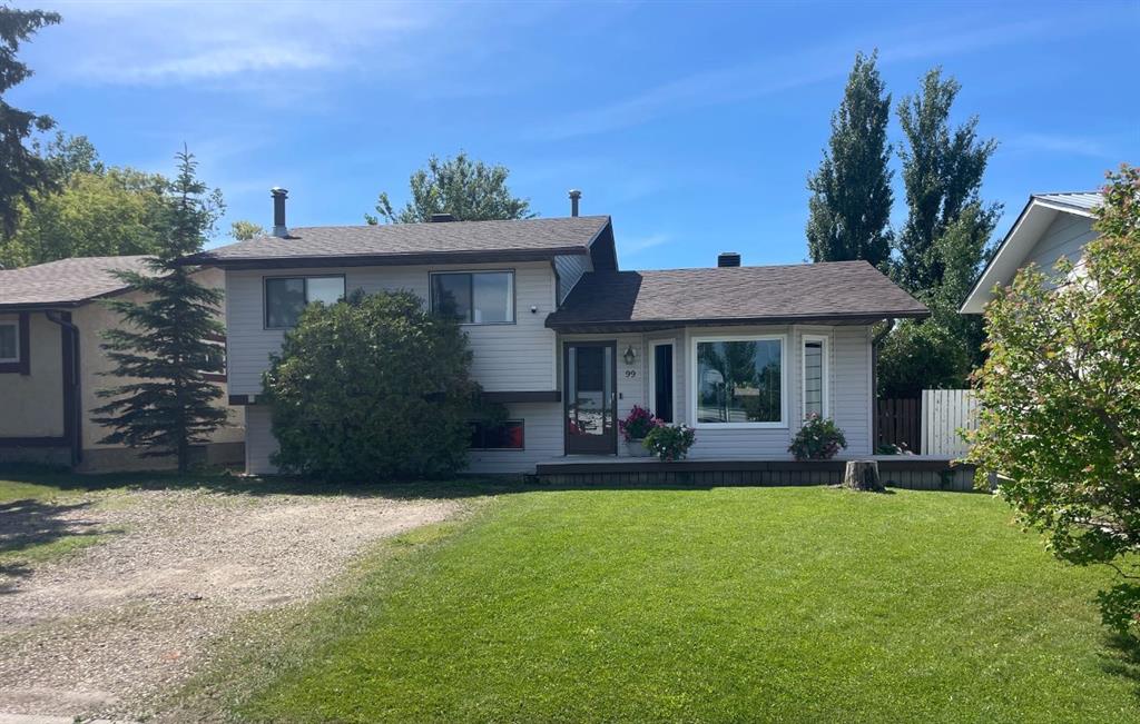 99 Spruce Avenue , A2325437, Alberta,