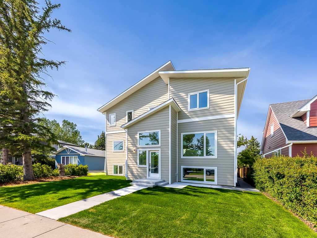 Second View of 3520 Bulyea Crescent NW, Brentwood, Calgary, Alberta, T2L 1N7