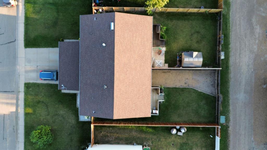 Fourth View of 1011 3rd Street W, NONE, Hanna, Alberta, T0J 1P0