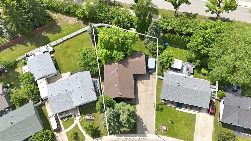 Fourth View of 12 Malcolm Crescent , Morrisroe, Red Deer, Alberta, T4N 0J8