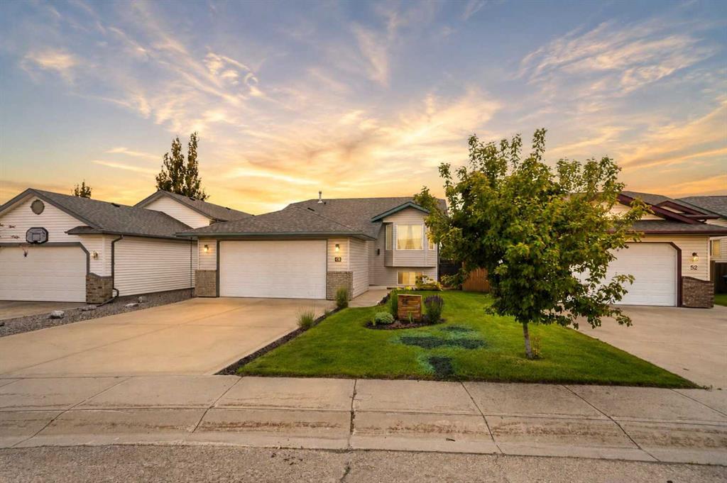 Second View of 48 Dodge Avenue , Davenport, Red Deer, Alberta, T4R 3E8
