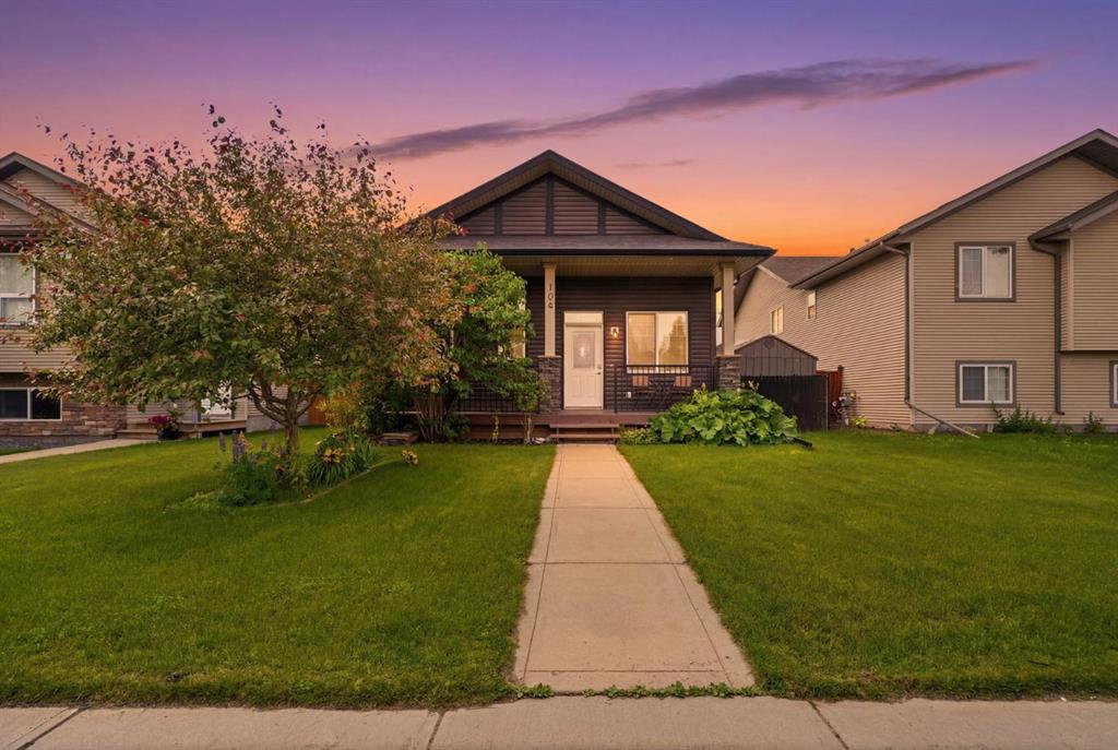 Second View of 104 Oak Drive , Oriole Park West, Red Deer, Alberta, T4P 0C8