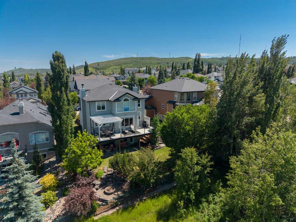 124 Valley Creek Crescent NW, A2325536, Alberta,