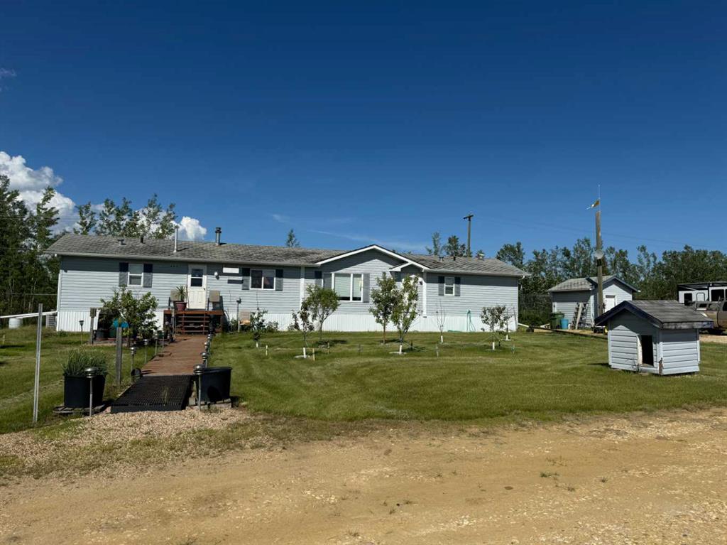 2212 Airport Road , A2325556, Alberta,