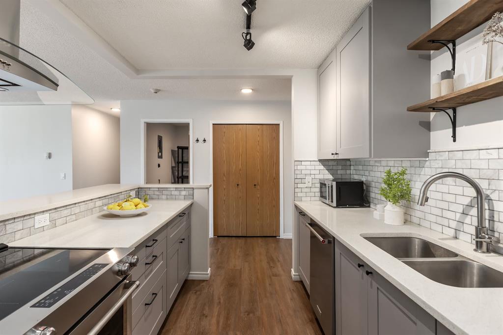 Fifth View of 306, 2211 29 Street SW, Killarney/Glengarry, Calgary, Alberta, T3E 2K1
